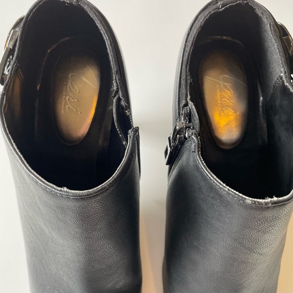 Apri black booties - Picture 9 of 10